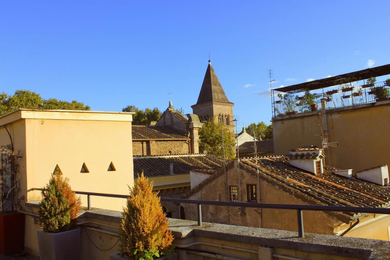 Finestra Su Trastevere - Guest House Rome Buitenkant foto